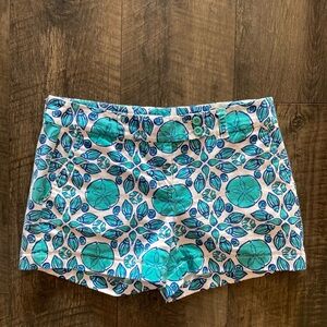Vineyard Vines shell shorts size 4